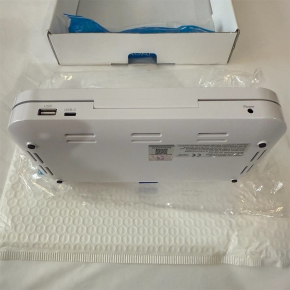 Phone Soap 3 UV Sanitizer and Charger for Cell Phone (WHITE) New OPEN Box - Picture 10 of 12